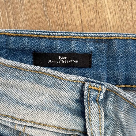 Frank & Oak Men’s Jeans - Skinny, Light Wash - Picture 8 of 9